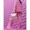 Růžový městský batoh VOLTA MINI Pink, modelka 5